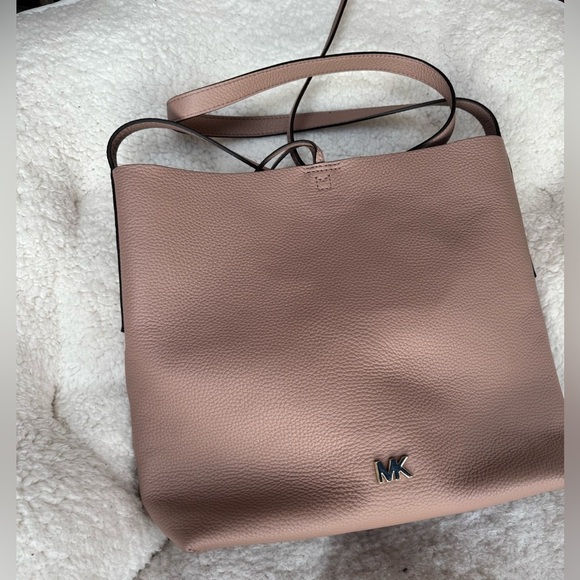 Junie Large Pebbled Leather Messenger - Picture 2 of 13